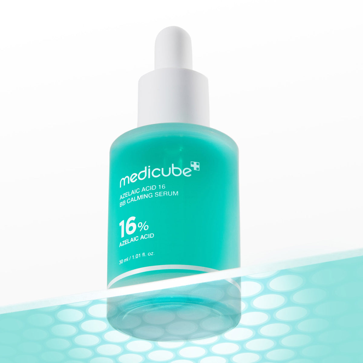 azelaic-acid-16-calming-serum-d5 01_b7a77460-867e-4b7c-b079-cfd94c5ff15c.jpg