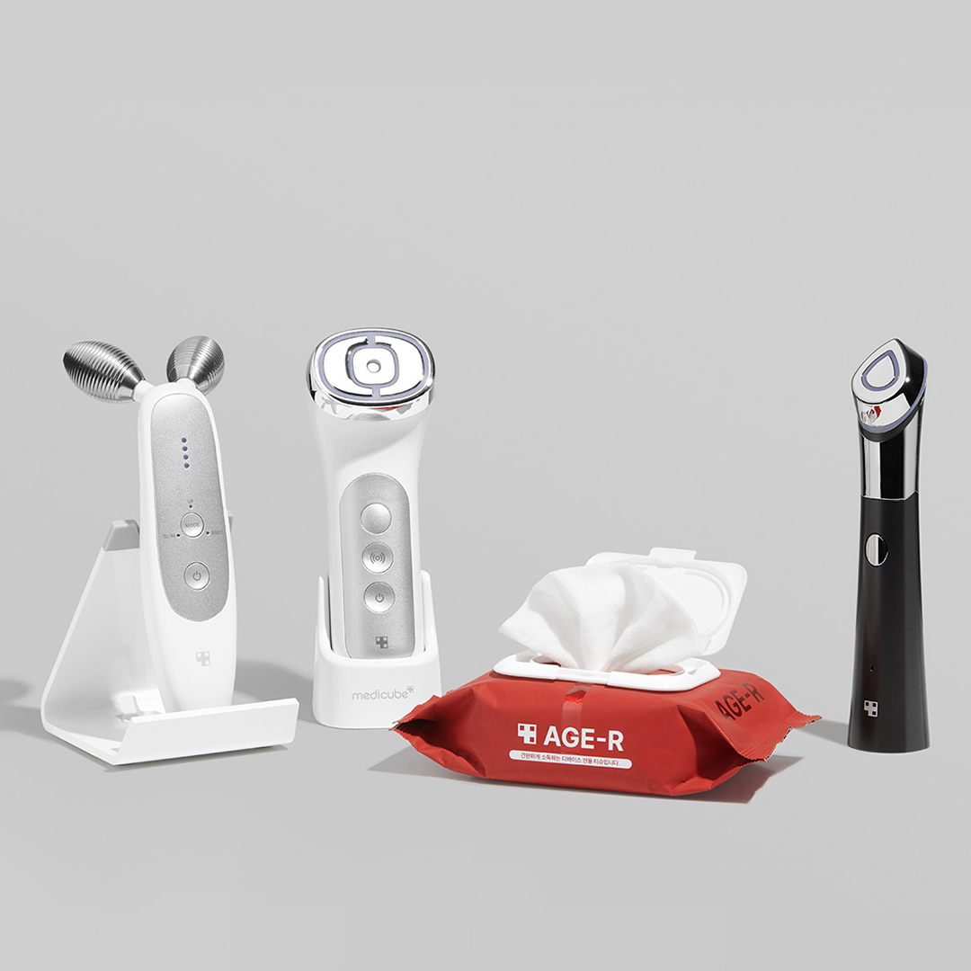 cleansing-wipes-q0 1_4_eed81c52-ad46-4e41-8103-62805c61ed14.png